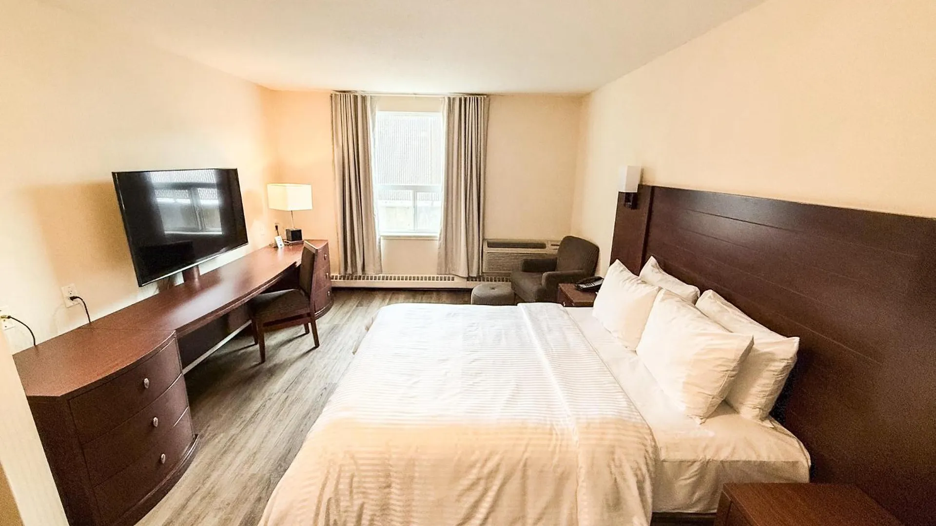 West Edmonton Mall Inn