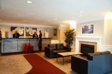 West Edmonton Mall Inn